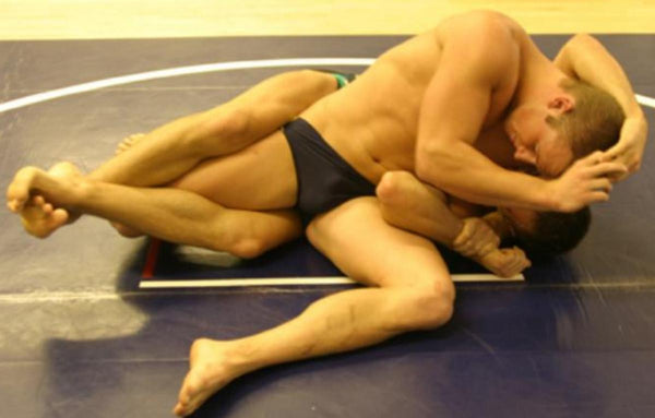 Erik Brown vs. Max Anderson