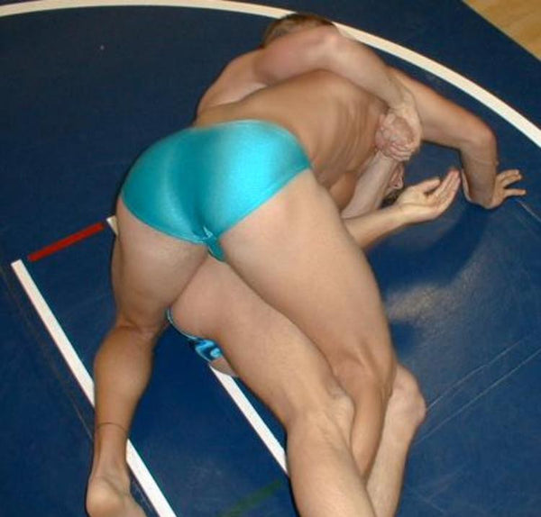 Max Anderson vs. Jax Holland