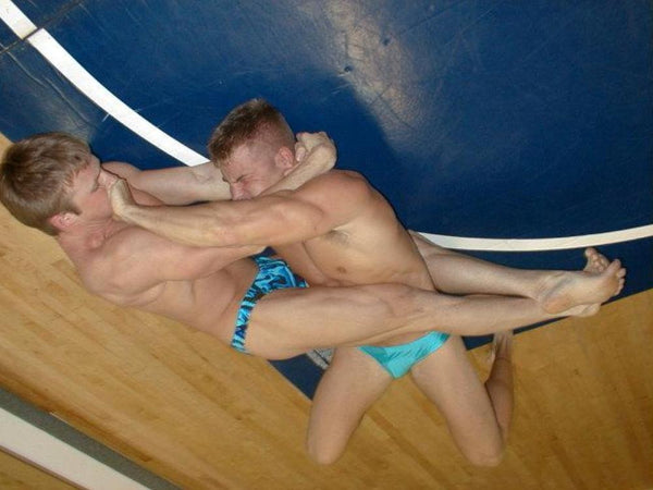 Max Anderson vs. Jax Holland