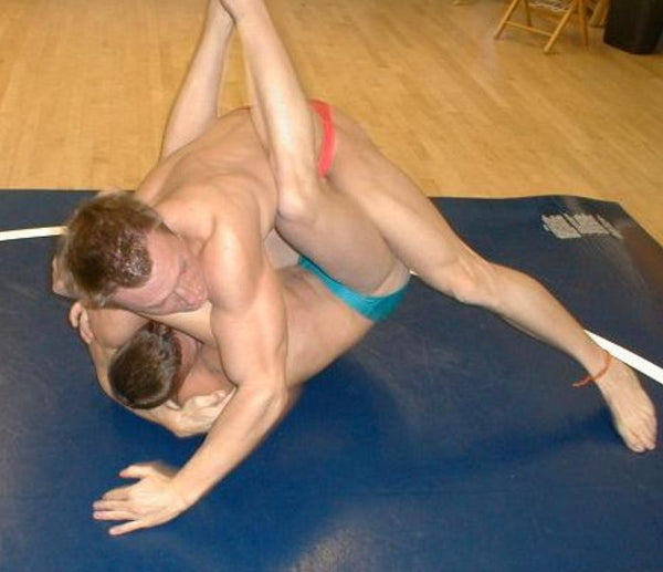 Max Anderson vs. Cody James