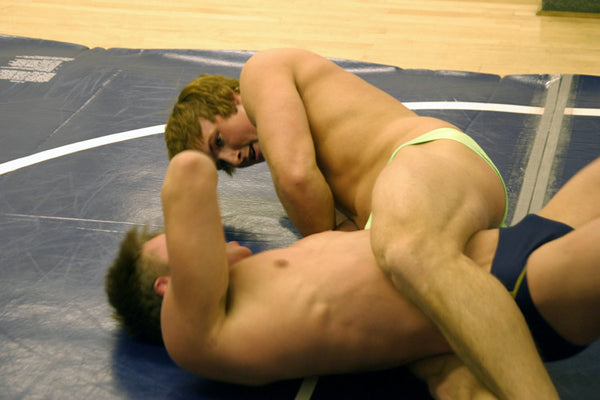 Max Anderson vs. Alex Reid