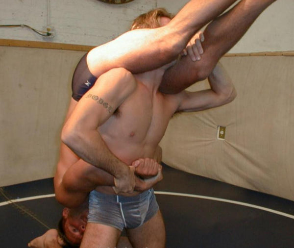 Tony D'Angelo vs. Axel