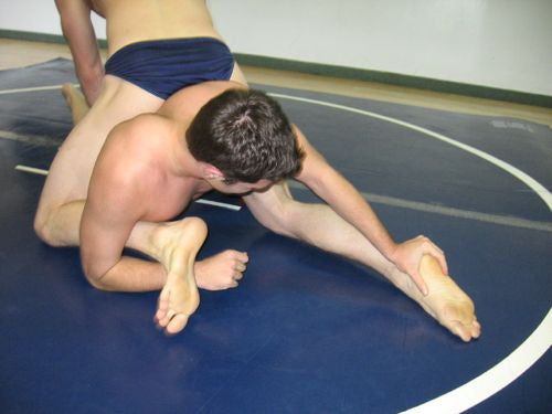 Frankie Devone vs. Connor Flynn