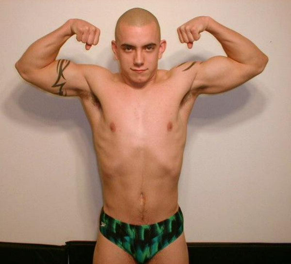 Kerry Bond vs. Enrique Tallos