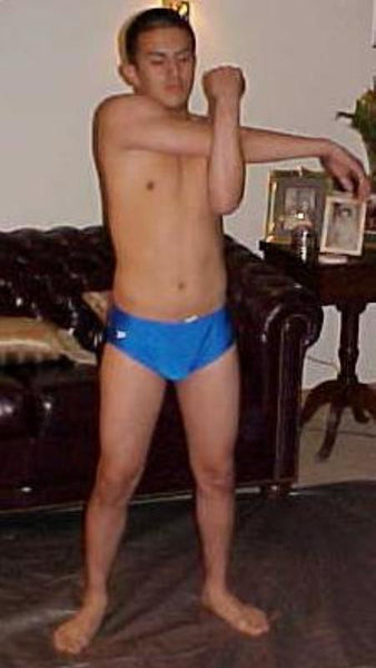 Enrique Tallos vs. Tino Bravado