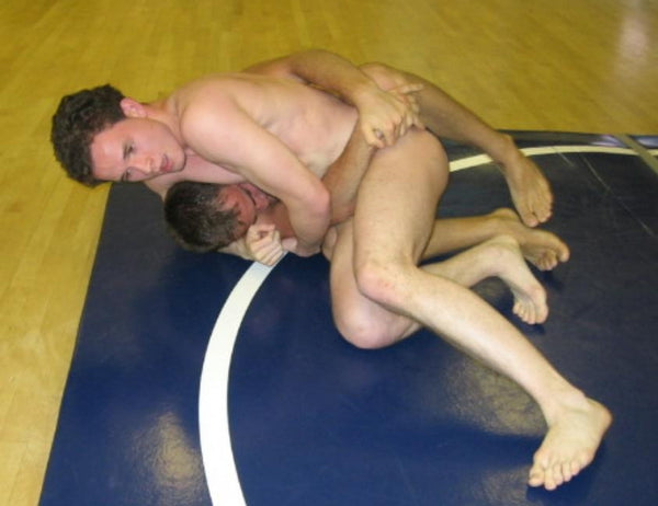 Erik Brown vs. Adam Reis