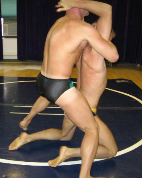 Erik Brown vs. Bruno Veltri