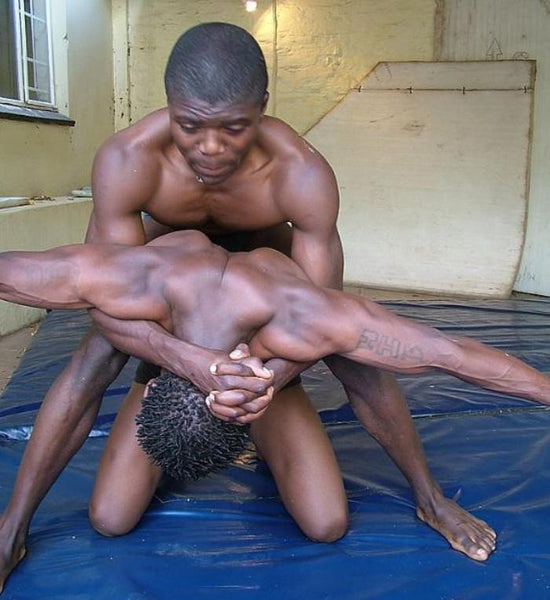 Arni Beltin vs. Mustaf Granger