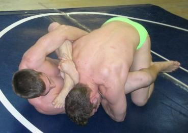 Mikey Hanlon vs. Christian Londis