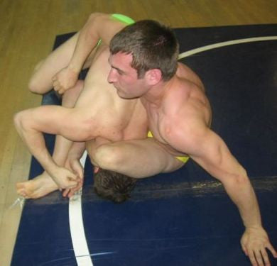 Mikey Hanlon vs. Christian Londis