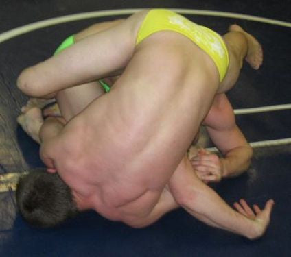 Mikey Hanlon vs. Christian Londis