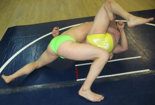 Mikey Hanlon vs. Christian Londis