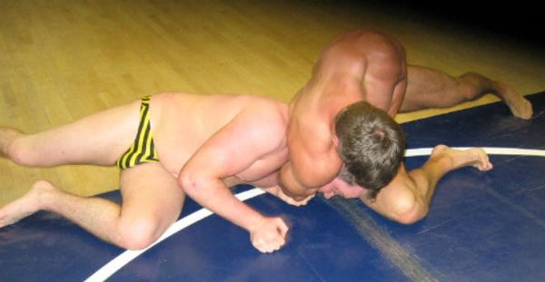 Jay Phoenix vs. Brian Hollister