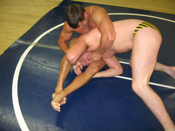 Jay Phoenix vs. Brian Hollister