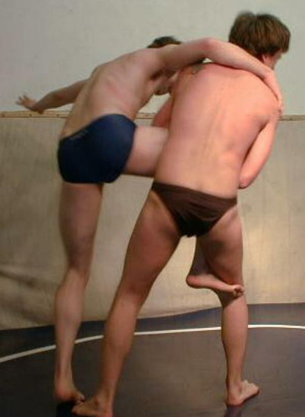 Danny Hunter vs. Travis Bee