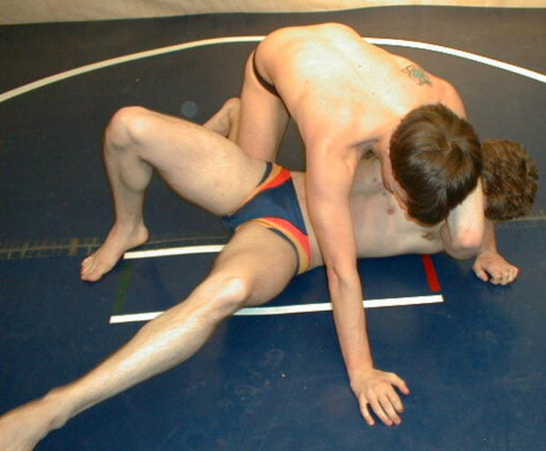 Danny Hunter vs. Travis Bee