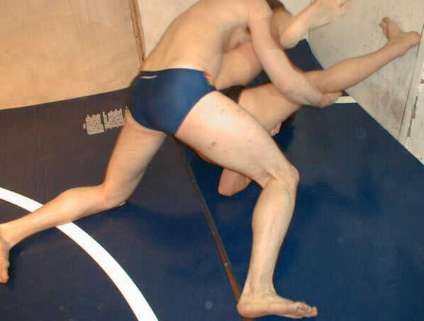 Danny Hunter vs. Travis Bee