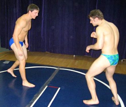 Gary Wayne vs. Mikey Hanlon