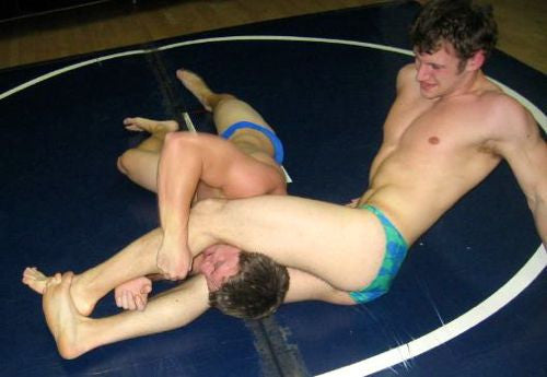 Gary Wayne vs. Mikey Hanlon