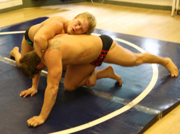 The Gilroy Brothers: Lance vs. Bart