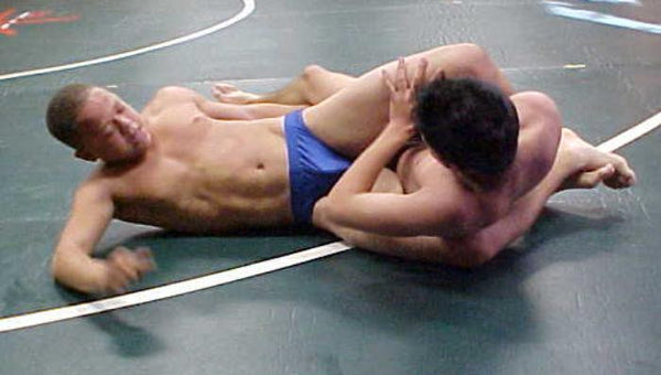 Hugito "Hugh" Orlando vs. J-Rock Manz