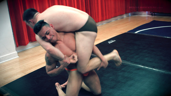 Leon Cyrus vs. Dave Markus