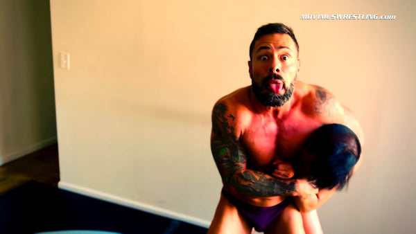 Derek Ortiz vs. "Sadistic" Sid Shaw