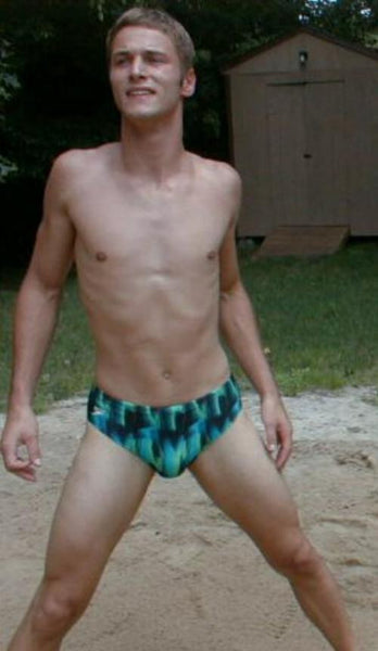 Tommy "Slick" Perris vs. Justin Roberts