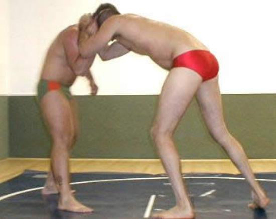 Matt Reid vs. Roger Bennett