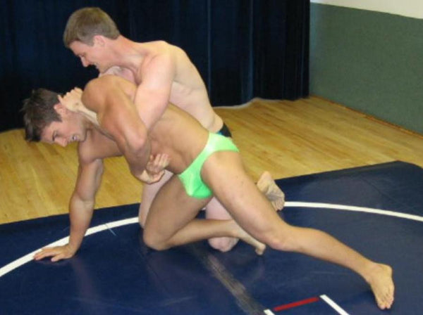 Barrett Storm vs. Dillon Walsh