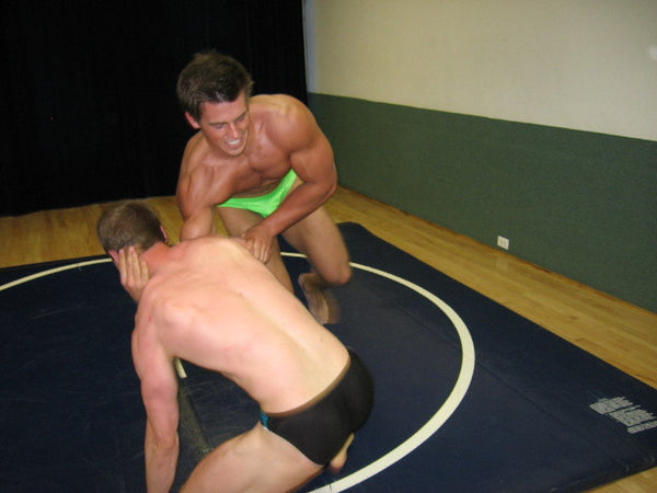 Barrett Storm vs. Dillon Walsh