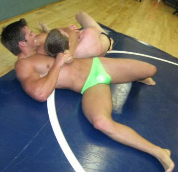 Barrett Storm vs. Dillon Walsh