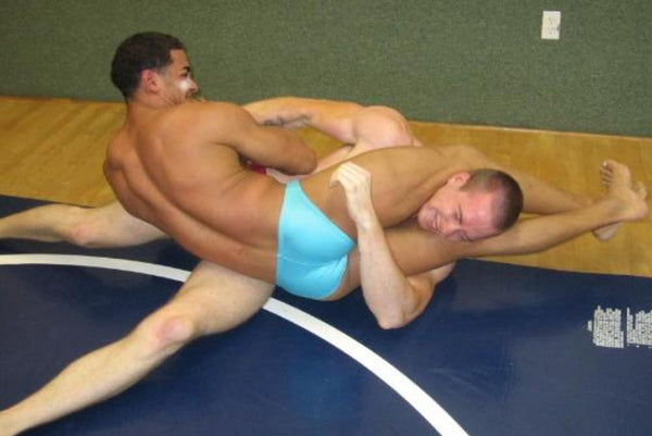 Marco Talus vs. Aaron Moss