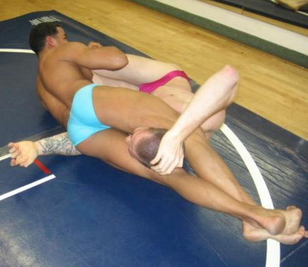 Marco Talus vs. Aaron Moss