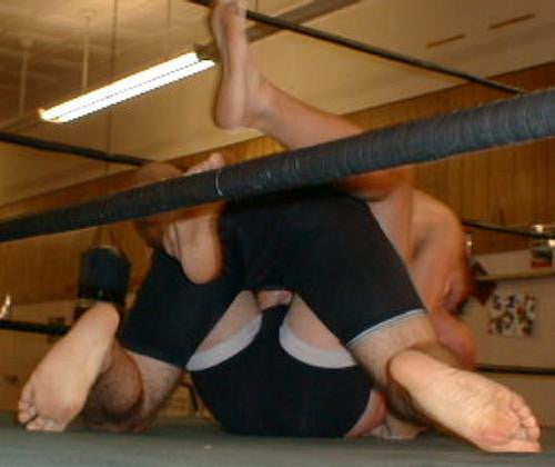 Gage Michaels vs. Adam Samuels