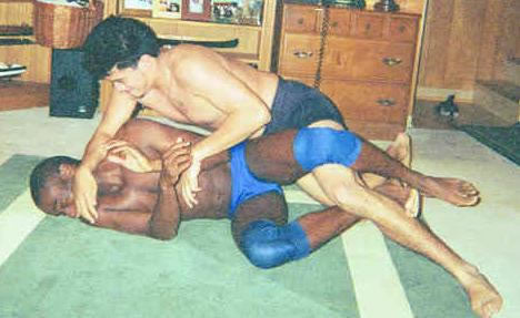 Kendo Javitt vs. Torre Minnino