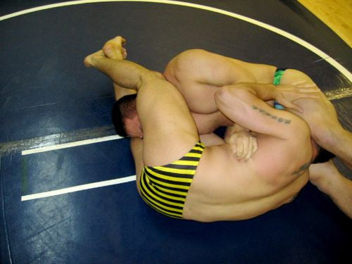 Sandro Vinnari vs. Ethan Lee