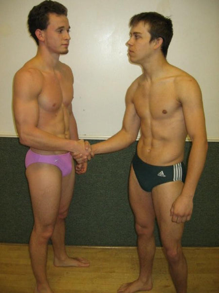 Billy Watts vs. Adam Reis