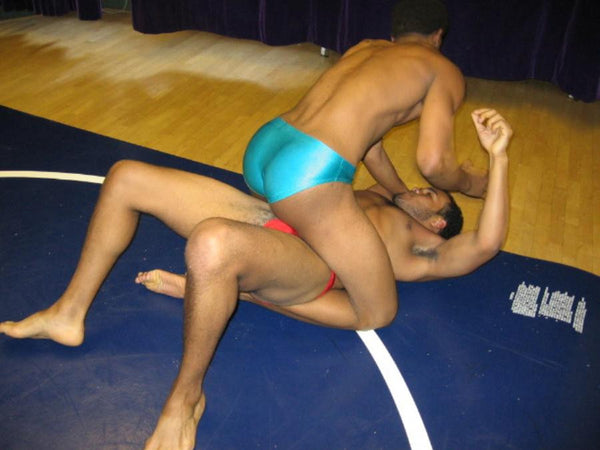 Michael White vs. Jon Lopez